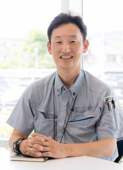 先輩の声|テクニカルサポート部 1997年入社 S.T.